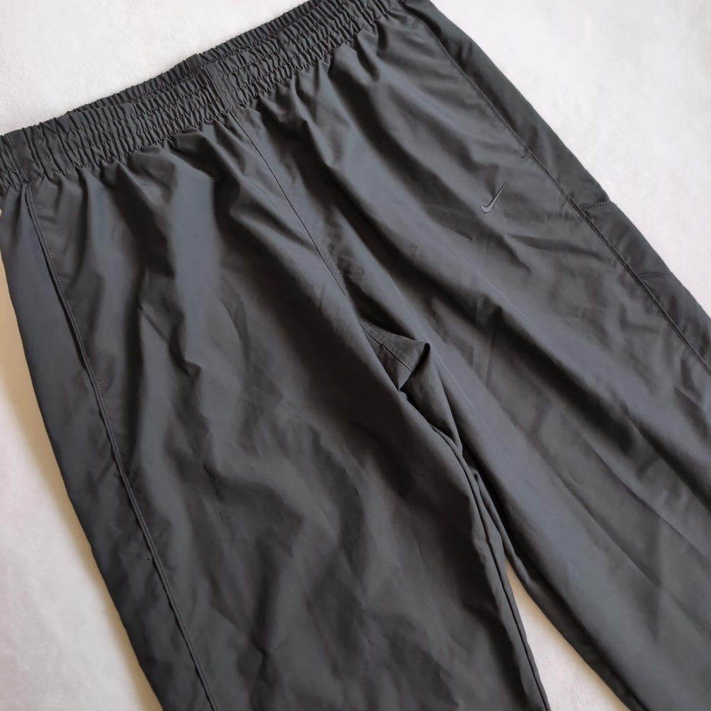 Vintage Nike Track Pants Men XXL Grey Y2K Windbreaker Mesh Lined Baggy Ankle Zip